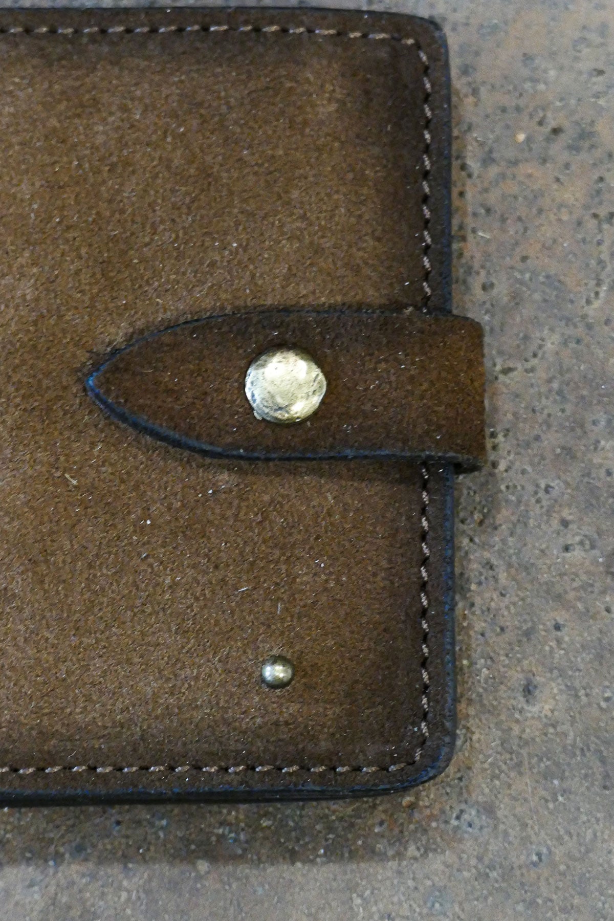 Alberto Luti - Card Holder with small stud in Suede Leather
