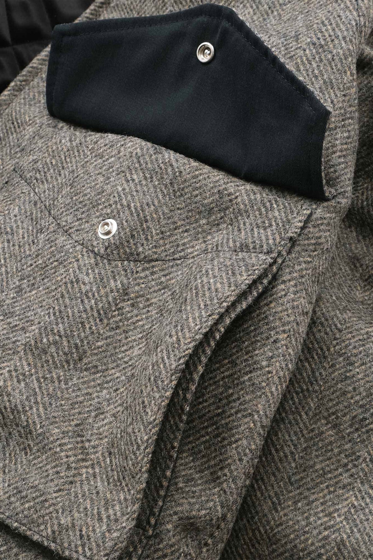 Dehen1920 - Cargo Carrier Jacket in Warm Charcoal Herringbone Wool