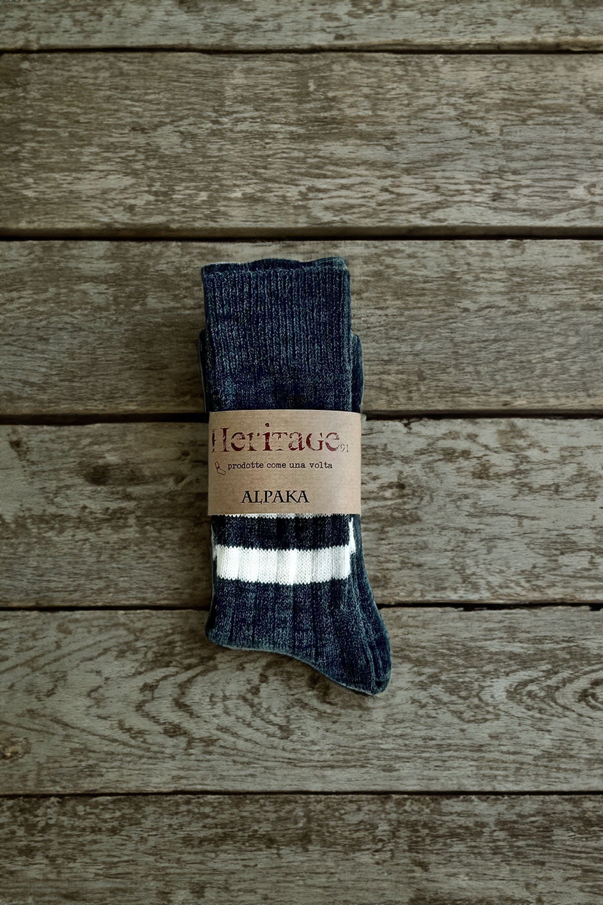 Heritage9.1 - Alpaca Vintage - Dark Grey & Natural Stripes