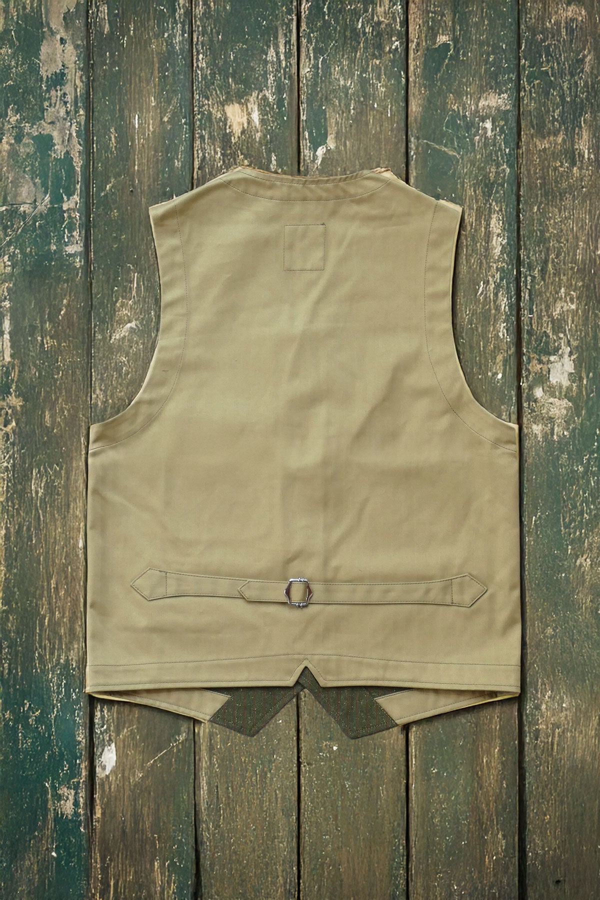 Captain Santors - Wool Cotton Blend Vest in green with rust stripes