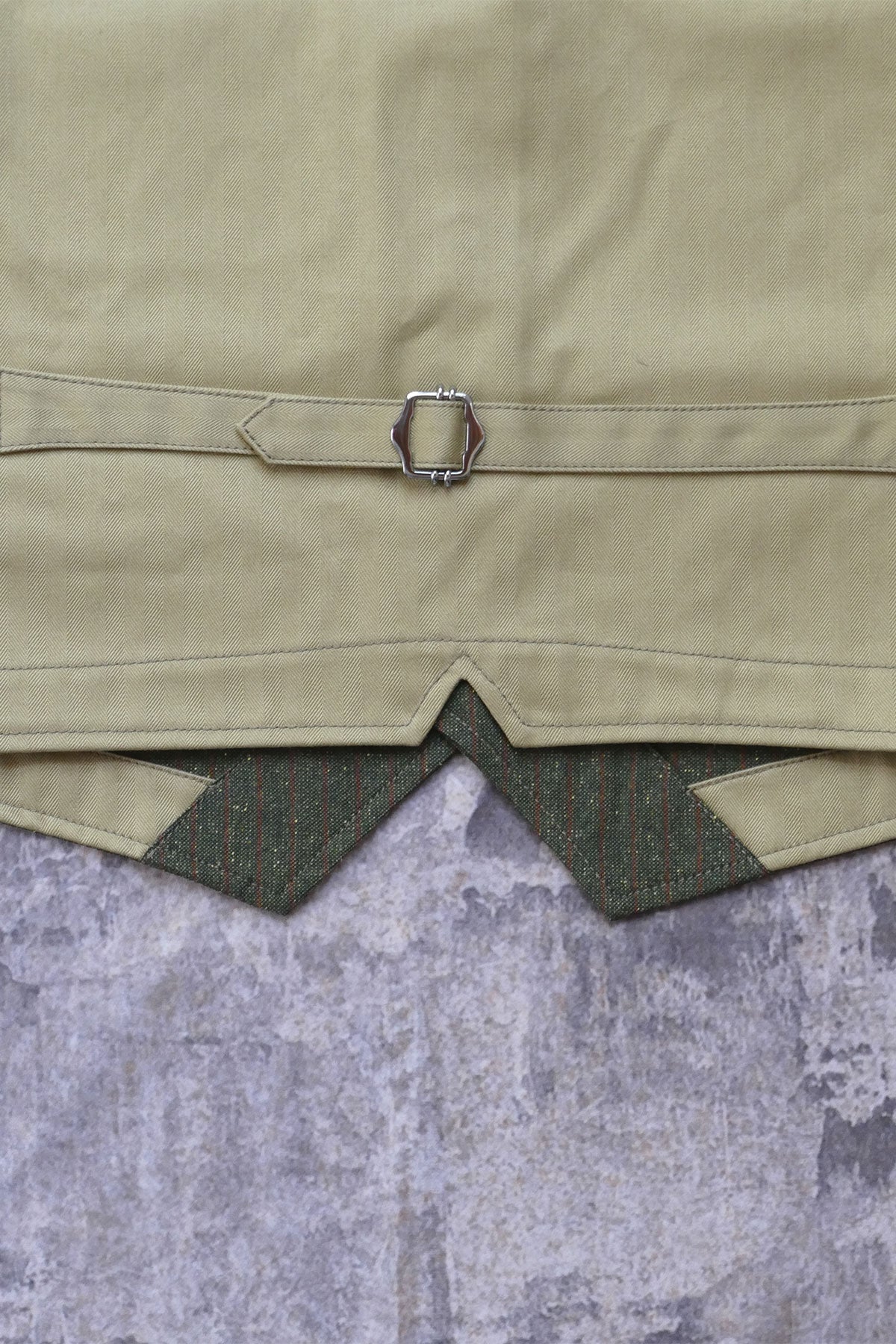Captain Santors - Wool Cotton Blend Vest in green with rust stripes
