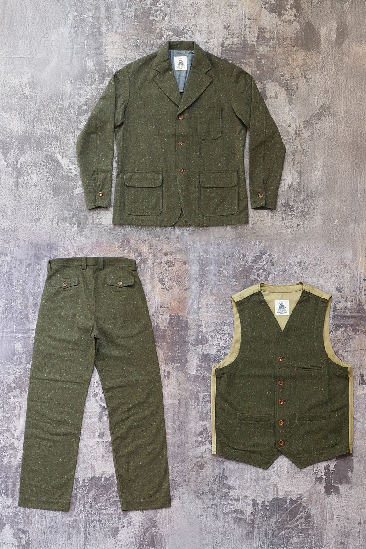 Captain Santors - Wool Cotton Blend Vest in green with rust stripes