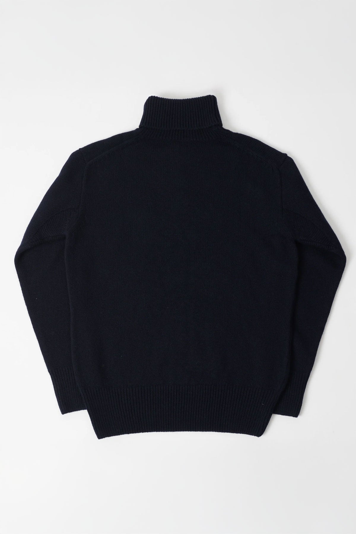Merz b. Schwanen - LOCT01 Turtleneck Pullover, Merino Cashmere Blend in Dark Navy