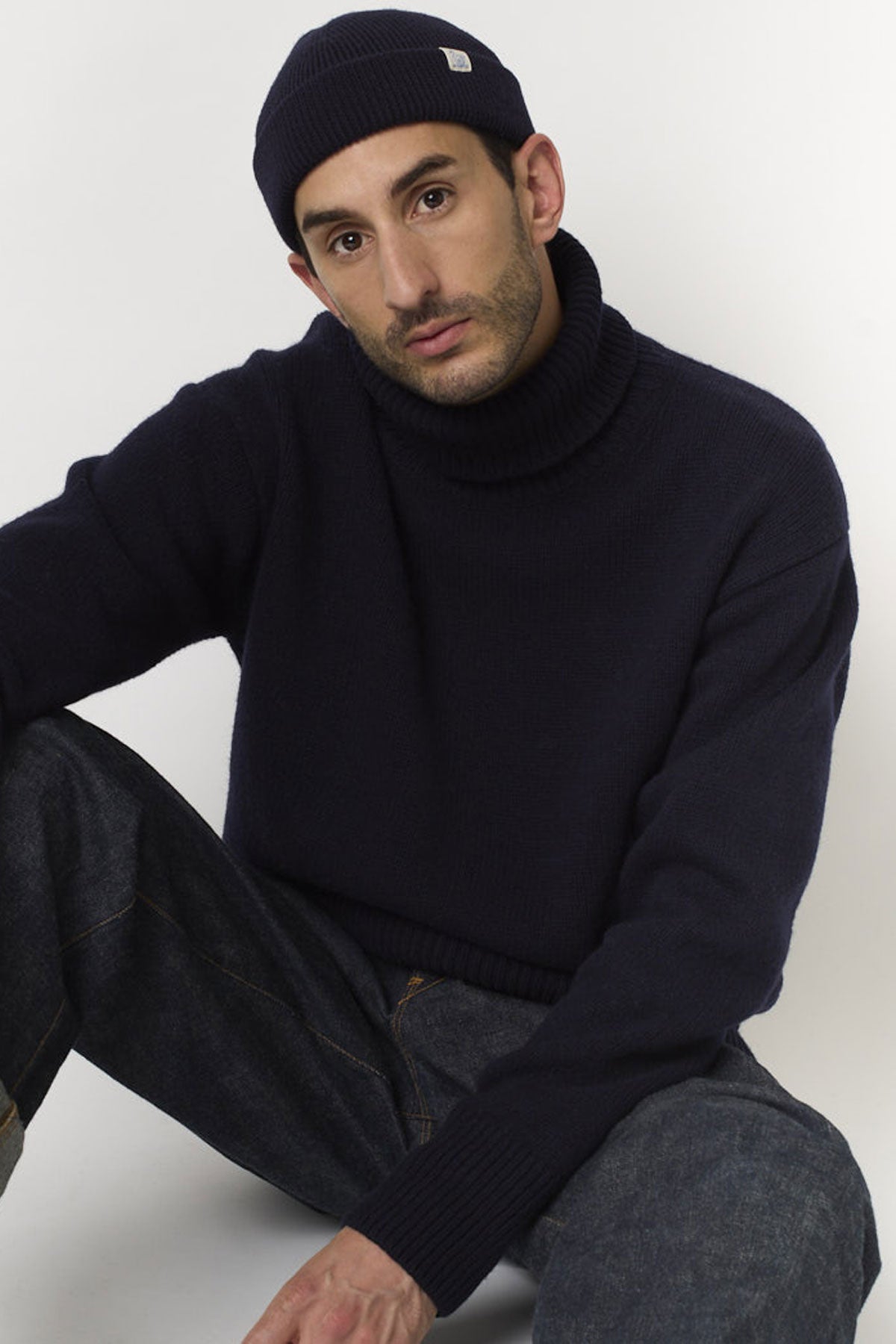 Merz b. Schwanen - LOCT01 Turtleneck Pullover, Merino Cashmere Blend in Dark Navy