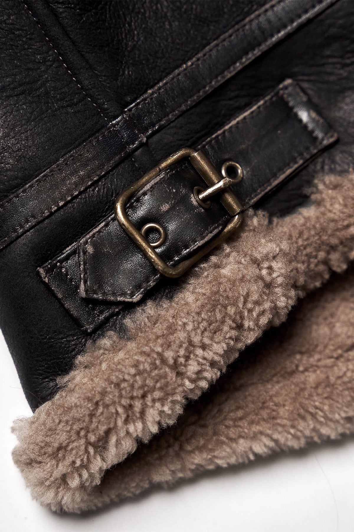 Shangri-La Heritage - "Aviatore” B-3 Vintage Black Shearling Jacket
