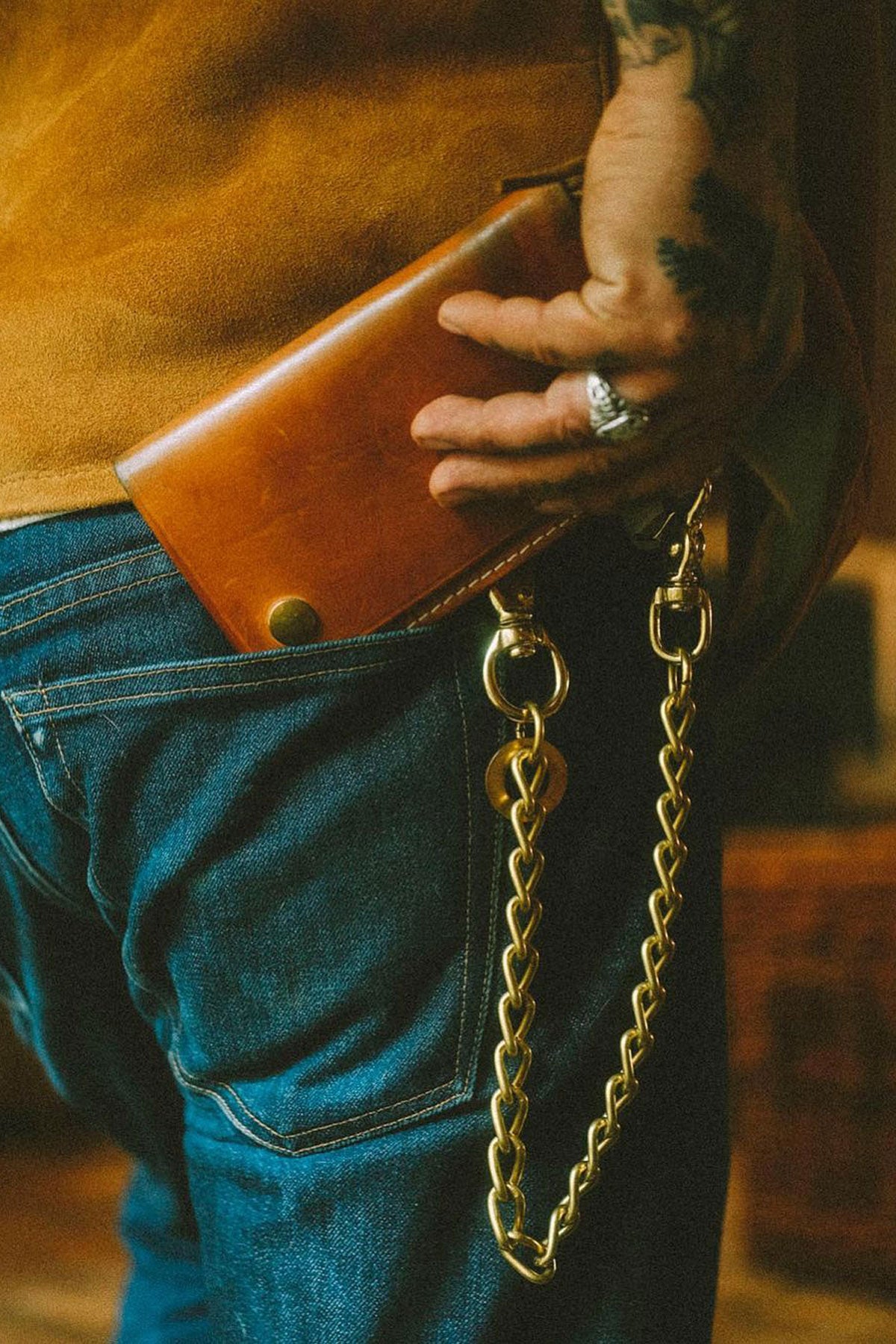 Wallet Keychain Chain Ondura - Wallet / Key Chain in full solid brass – The Rugged Society