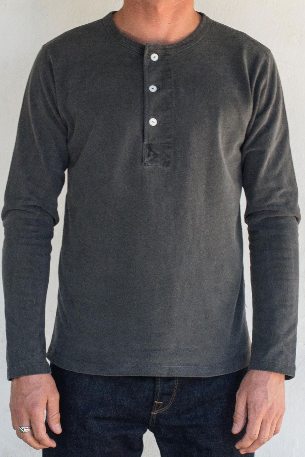 Freenote Cloth - 13 Ounce Henley - L/S Midnight