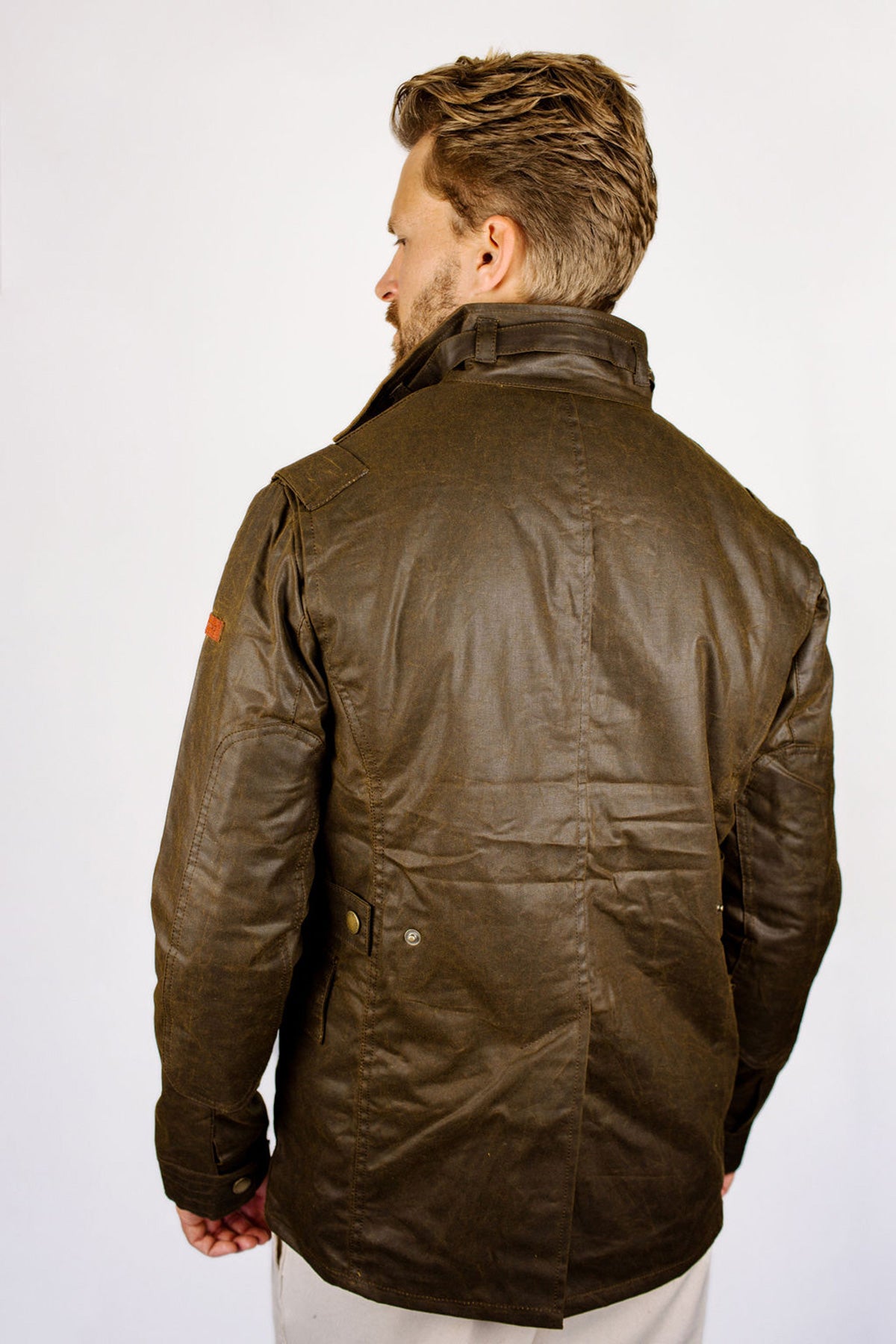 Peregrine - Bexley Waxed Jacket in Brown