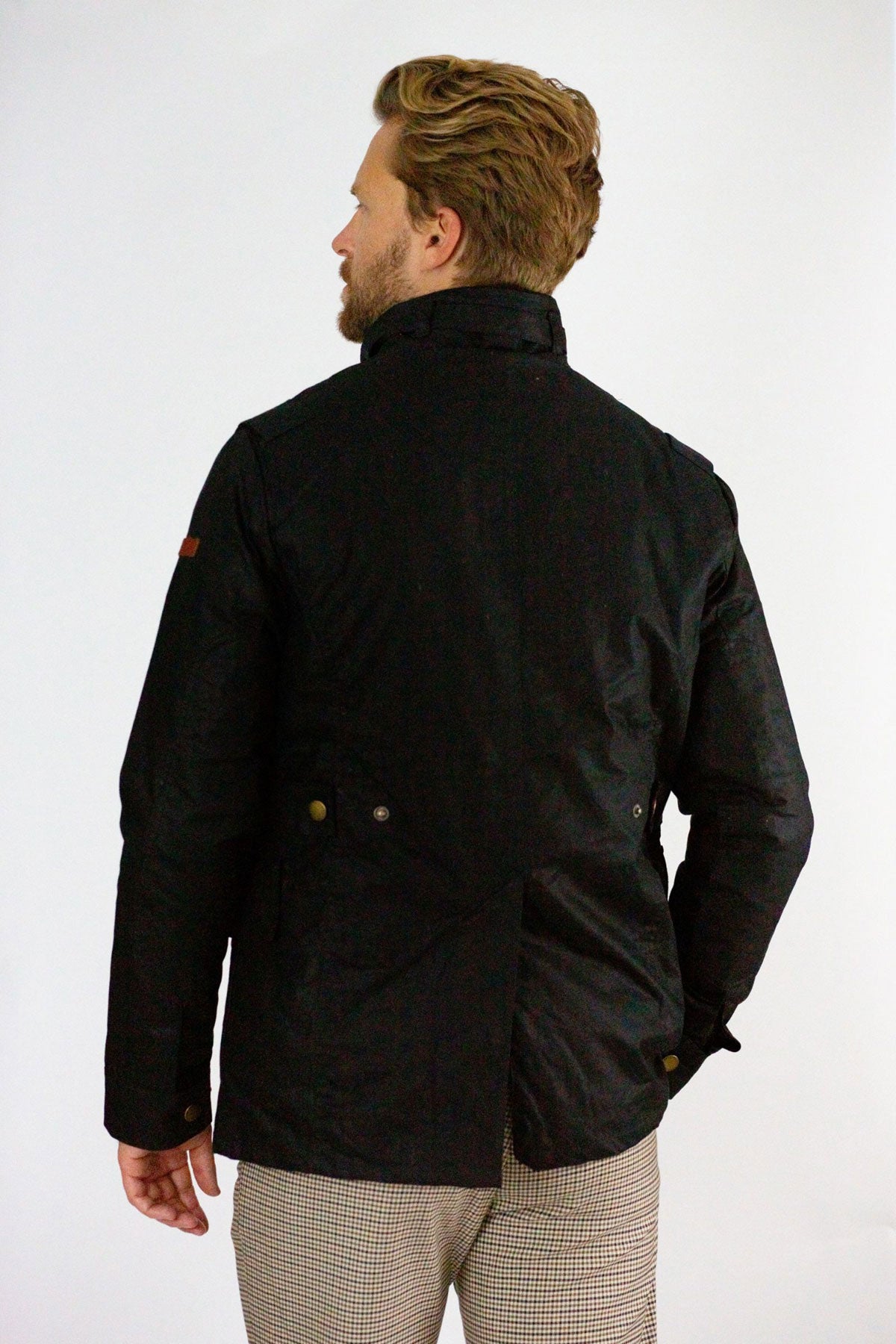 Peregrine - Bexley Waxed Jacket in Black